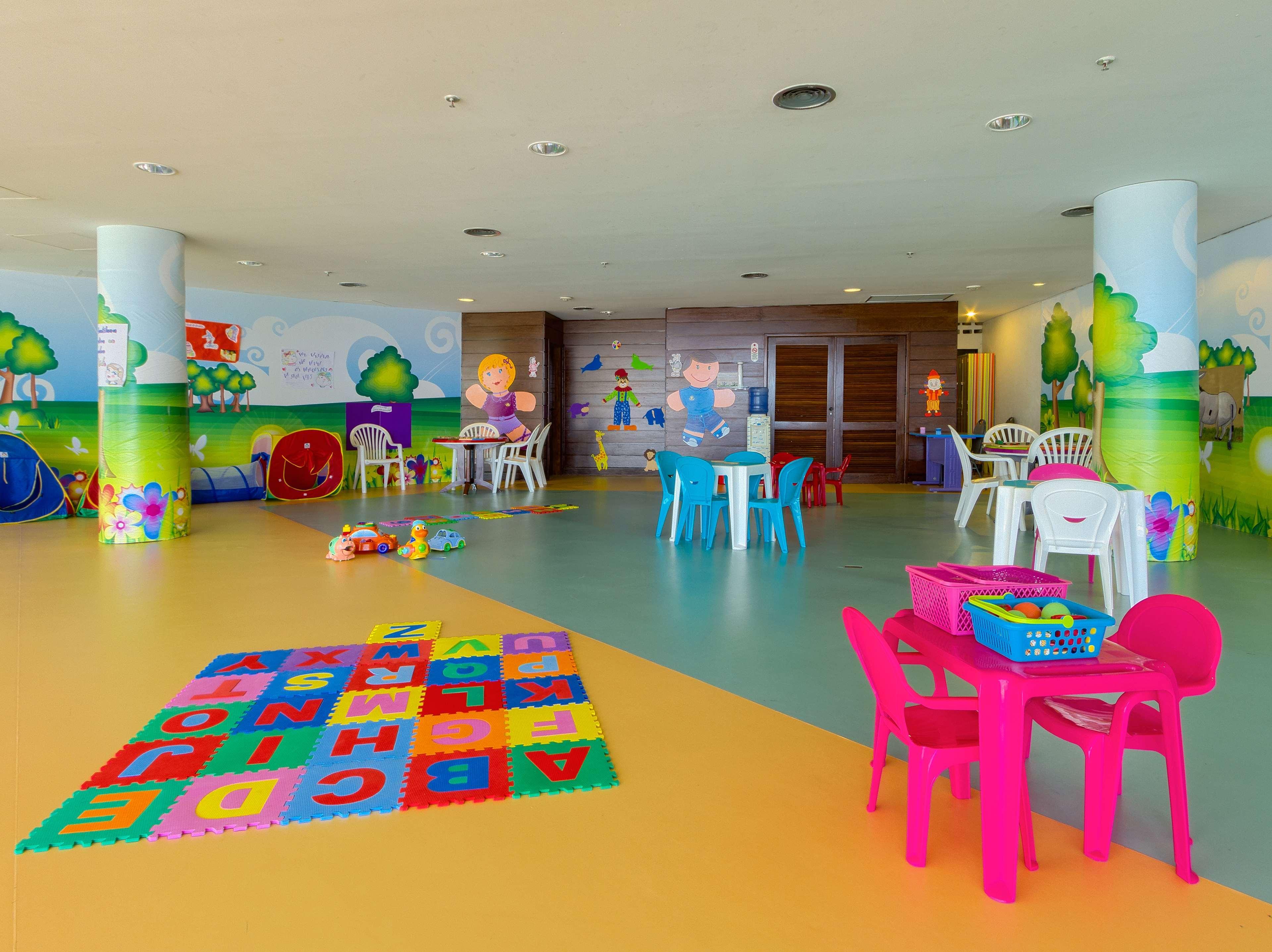 Отель Royal Tulip Brasilia Alvorada Экстерьер фото Children's Hospital