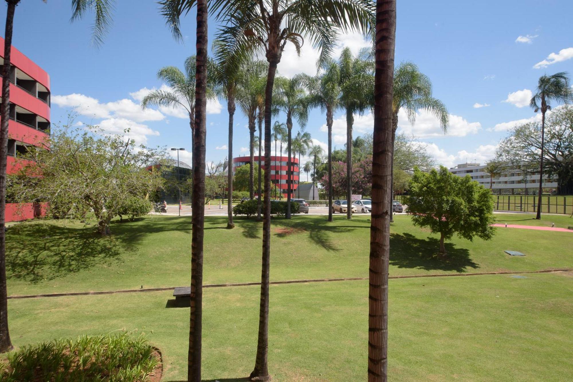 Отель Royal Tulip Brasilia Alvorada Номер фото Campus of the Federal University of Viçosa